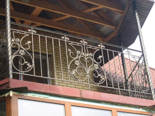 Кованое ограждение перила для балкона цена от Наковали